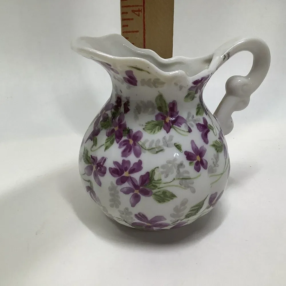 Vintage Inarco Chintz Purple Floral Violets Creamer Porcelain Japan E‎ 4982